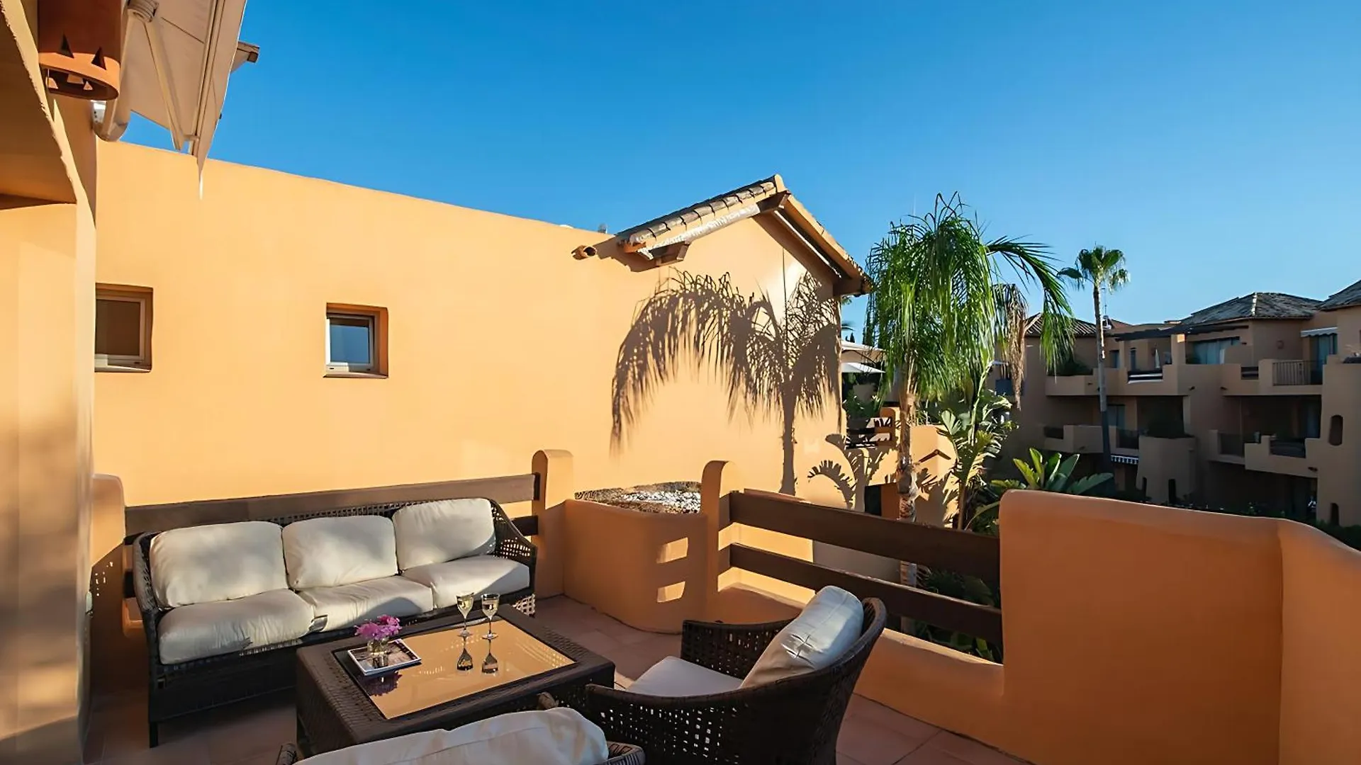 Aa Guest - Golf Paradise Eco Apartment With Swimming Pool In Estepona